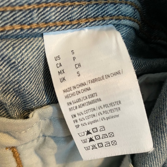 AE Distressed Denim Blue Jean Button Down Jacket Small Boxy Trucker - Picture 8 of 13